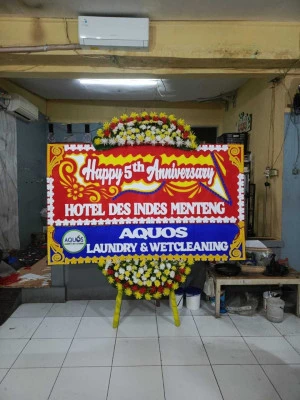 Papan Bunga di Pamulang Timur
