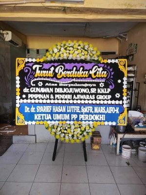 Papan Bunga di Pamulang Timur